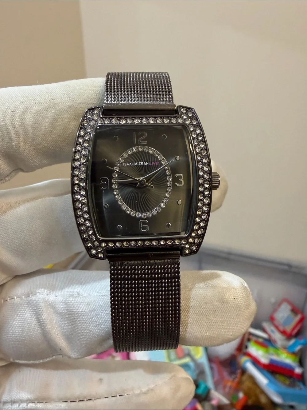 Isaac Mizrahi Live IMZ748 Womens Gunmetal Tonneau Crystal Watch Mesh Band PC21